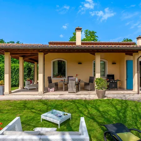 Villa Colle 7&1 By Marche
